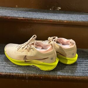 Nike Women’s Pegasus Trail 5 GORE-TEX Beige and Neon Green Running Shoes